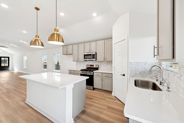 32419 Sunbeam Drive, Fulshear, TX 77441