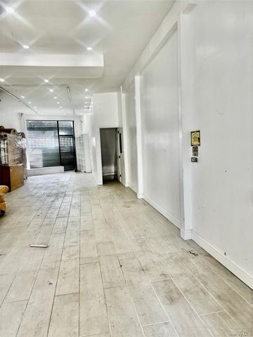 13203 Liberty Avenue, Richmond Hill S., NY 11419