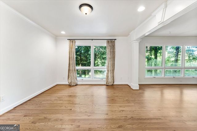 310 Clear Creek Court, Roswell, GA 30076
