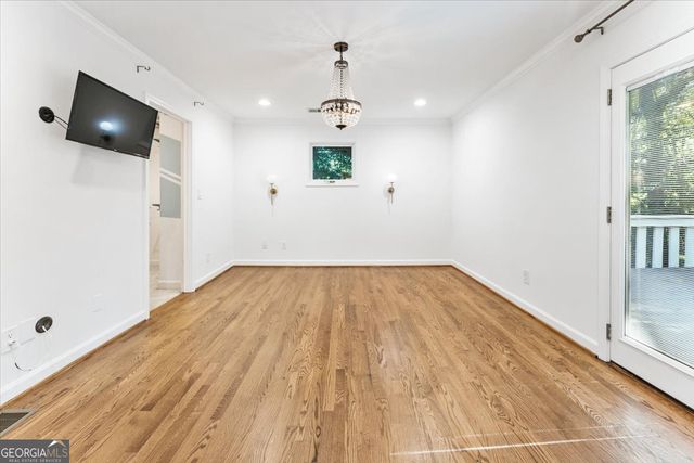 310 Clear Creek Court, Roswell, GA 30076
