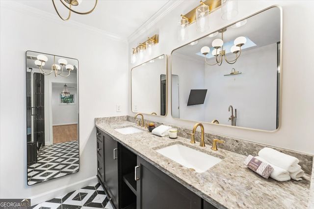 310 Clear Creek Court, Roswell, GA 30076