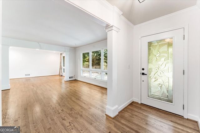 310 Clear Creek Court, Roswell, GA 30076