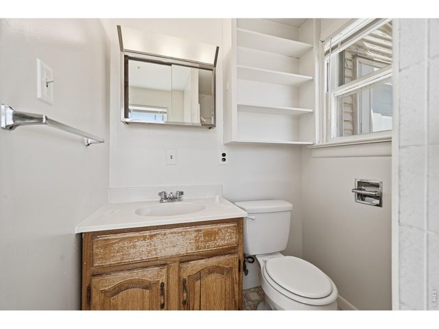 2322 W 9th St, Greeley, CO 80634