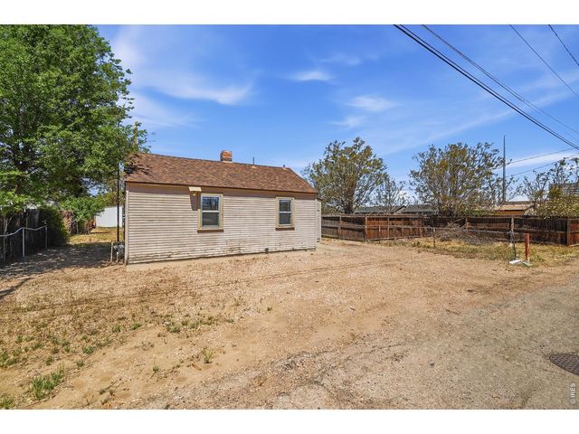 2322 W 9th St, Greeley, CO 80634