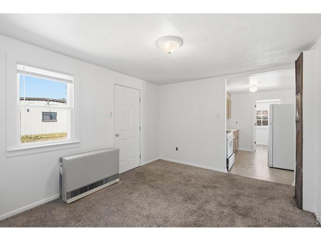 2322 W 9th St, Greeley, CO 80634
