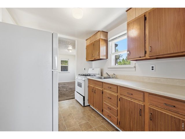2322 W 9th St, Greeley, CO 80634