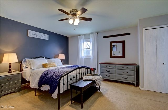 411 Oaknoll Drive, Amherst, OH 44001