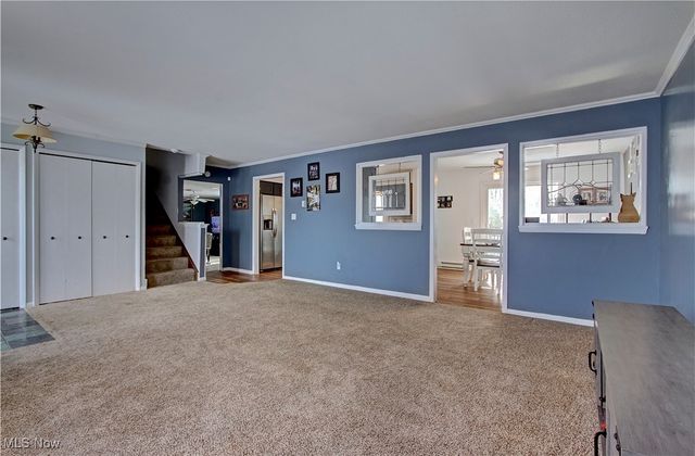 411 Oaknoll Drive, Amherst, OH 44001