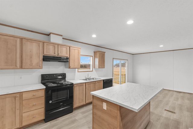 6613 Strickland Rd., Green Sea, SC 29545