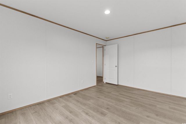 6613 Strickland Rd., Green Sea, SC 29545