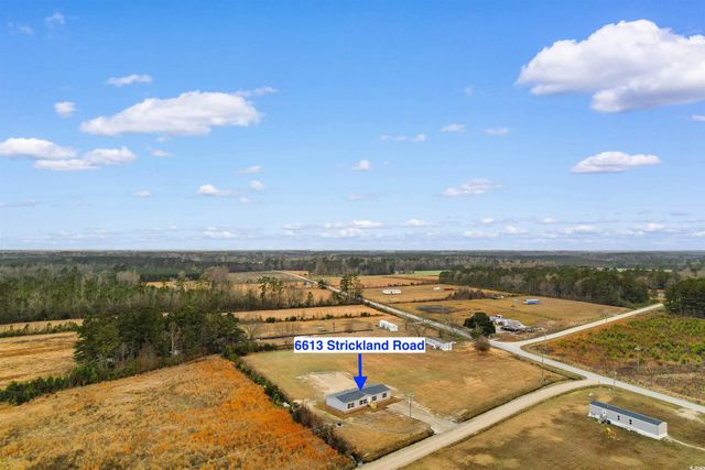 6613 Strickland Rd., Green Sea, SC 29545