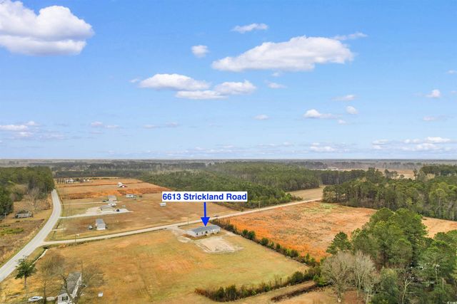 6613 Strickland Rd., Green Sea, SC 29545