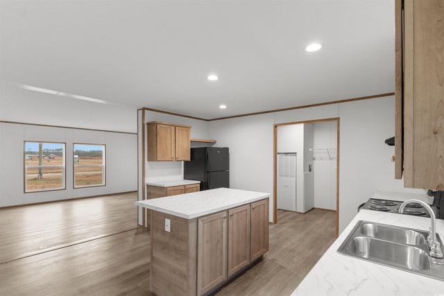 6613 Strickland Rd., Green Sea, SC 29545