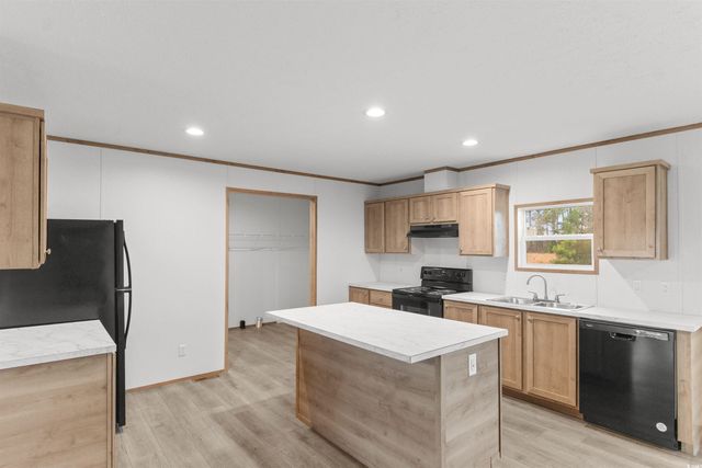 6613 Strickland Rd., Green Sea, SC 29545