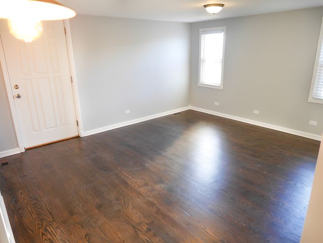 2107 W Ohio Street 2, Chicago, IL 60612