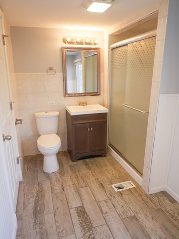 2107 W Ohio Street 2, Chicago, IL 60612