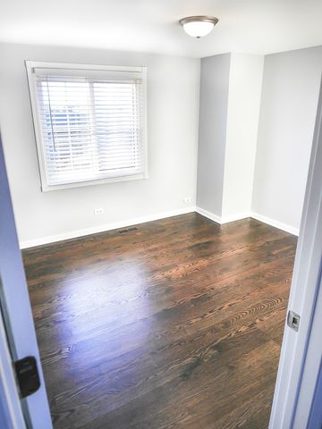 2107 W Ohio Street 2, Chicago, IL 60612