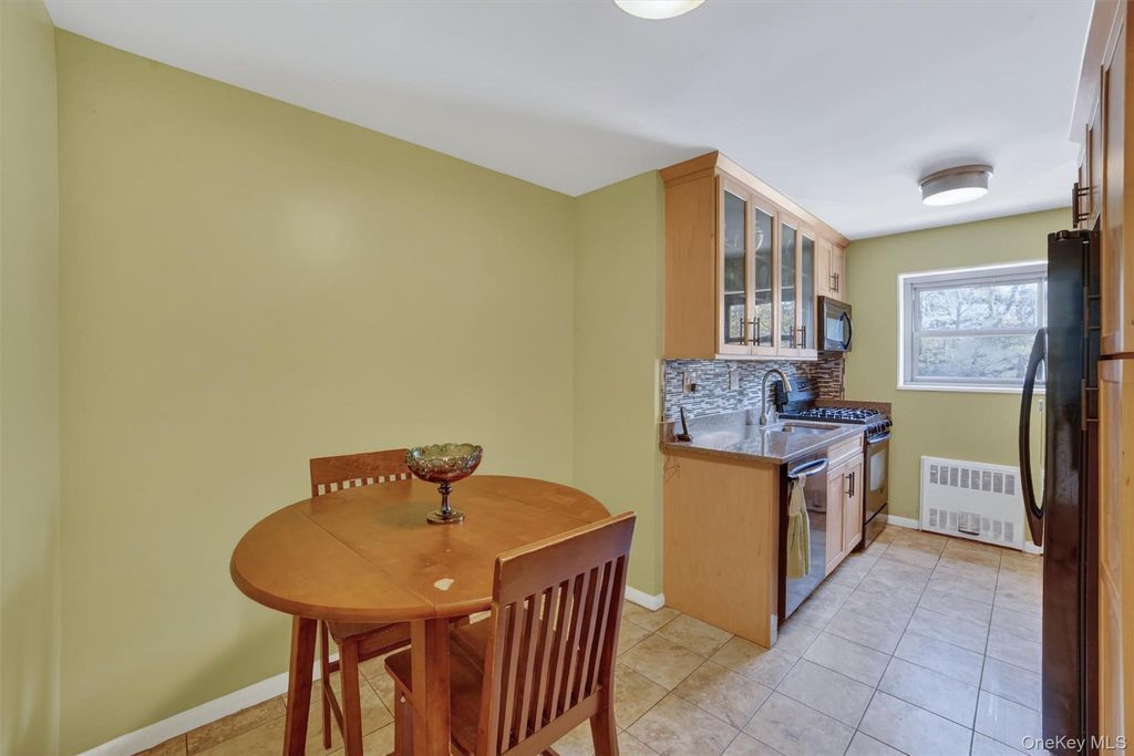 222 N Broadway 3D, Yonkers, NY 10701 — photo 4
