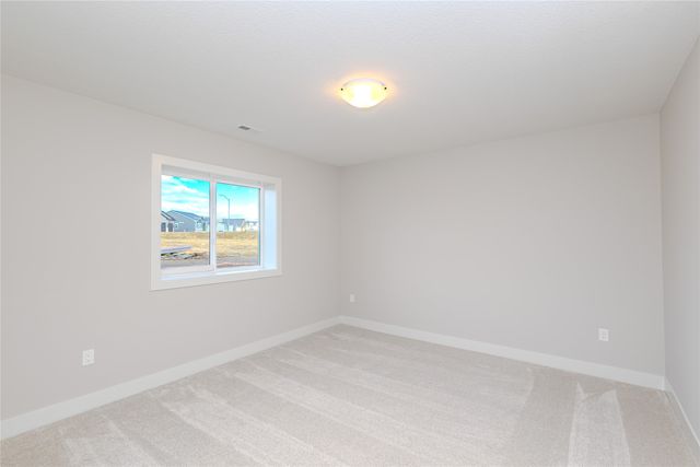 275 NW Copperleaf Court, Waukee, IA 50263