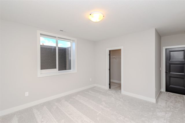 275 NW Copperleaf Court, Waukee, IA 50263