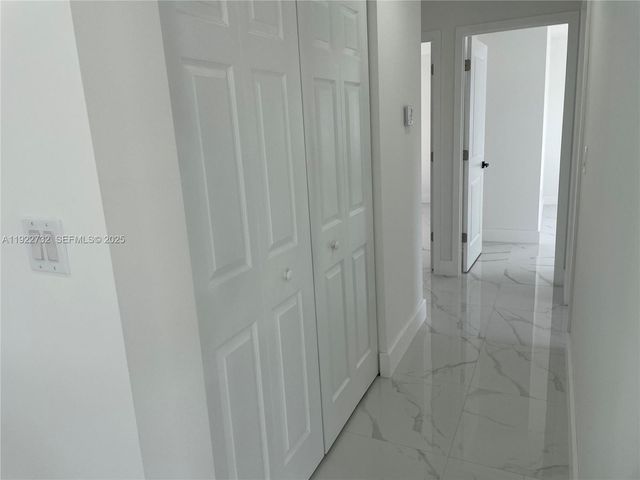 17231 NW 52nd Pl, Miami Gardens, FL 33055