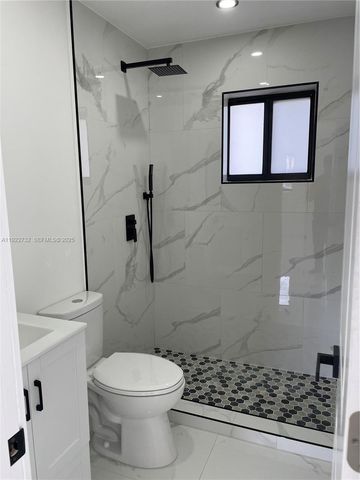 17231 NW 52nd Pl, Miami Gardens, FL 33055