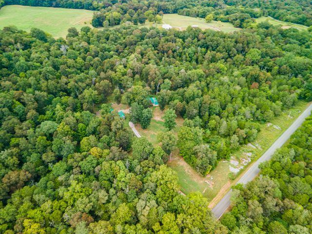 1520 Powell Ln, Lewisburg, TN 37091