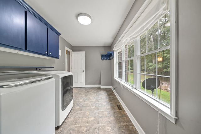 1520 Powell Ln, Lewisburg, TN 37091
