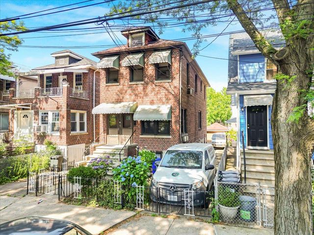 4026 Wickham Avenue, Bronx, NY 10466