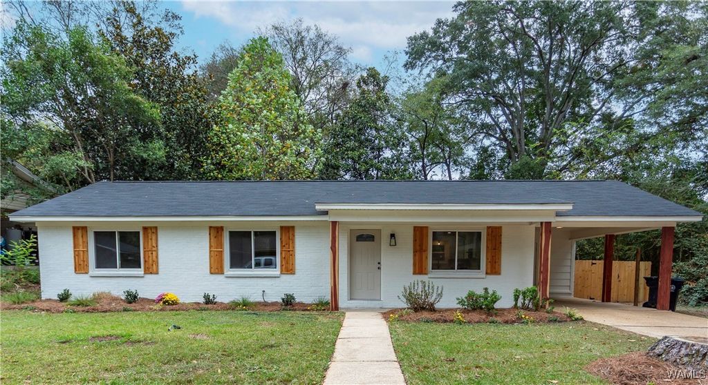 2411 17th, Northport, AL 35476