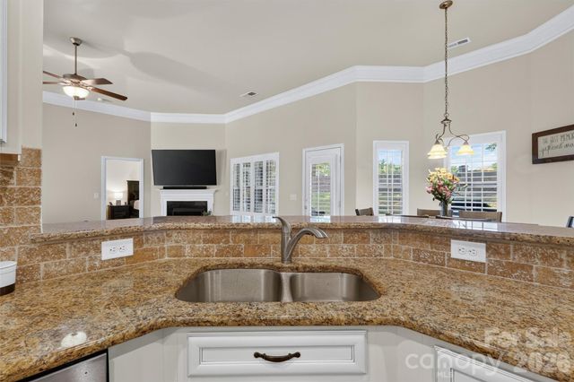 5073 Timberline Lane, Gastonia, NC 28056