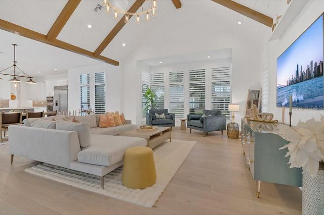 15198 E OAKLAND AVENUE, Winter Garden, FL 34787