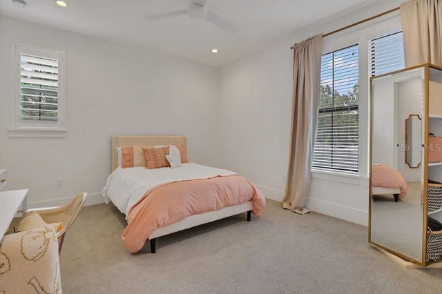 15198 E OAKLAND AVENUE, Winter Garden, FL 34787