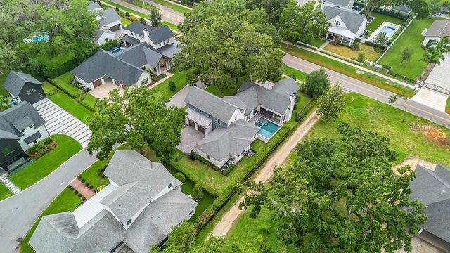 15198 E OAKLAND AVENUE, Winter Garden, FL 34787