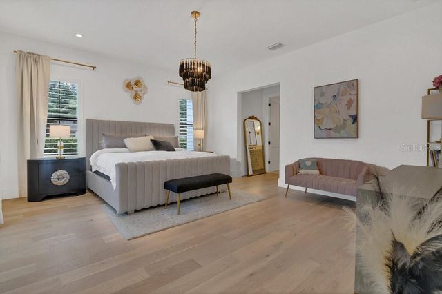 15198 E OAKLAND AVENUE, Winter Garden, FL 34787