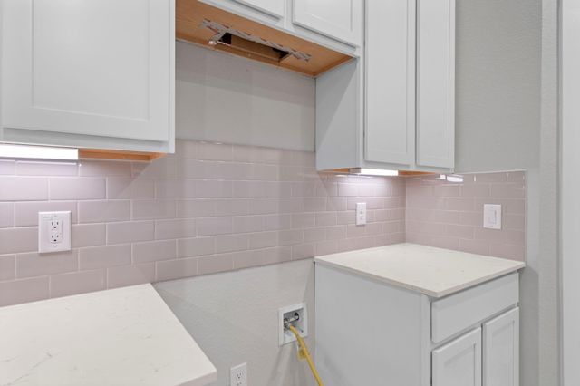 69 Shining Point Drive, Waller, TX 77484