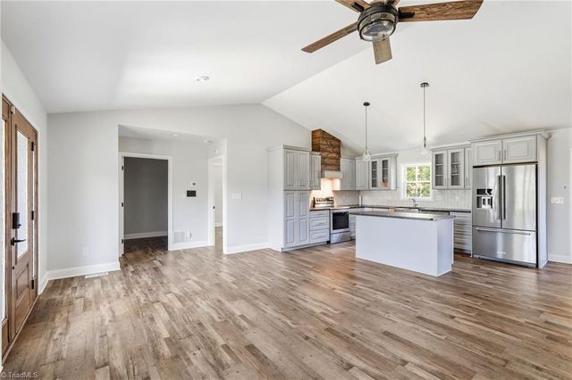 169 Old Brushy Drive, Lexington, NC 27292