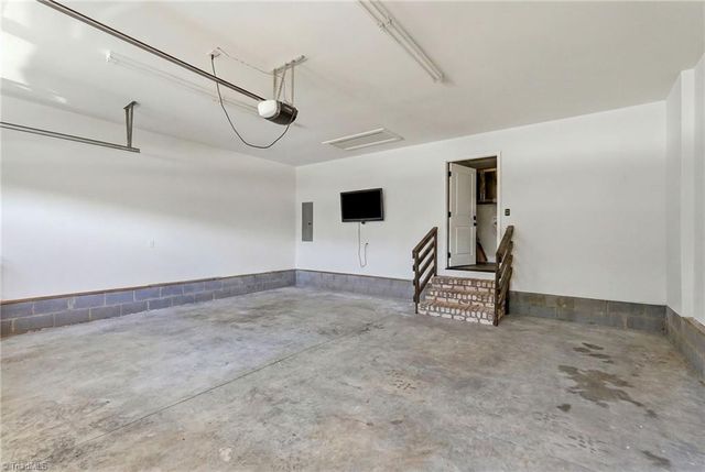 169 Old Brushy Drive, Lexington, NC 27292