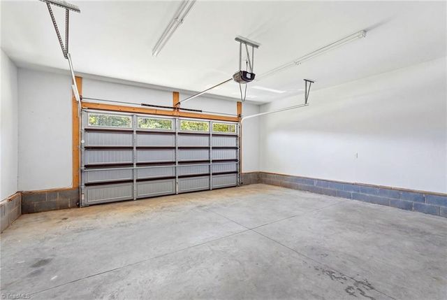 169 Old Brushy Drive, Lexington, NC 27292