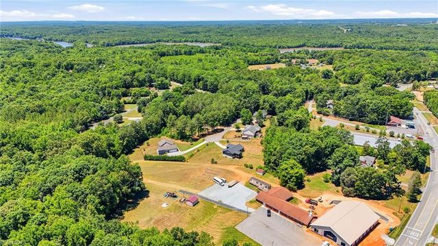 169 Old Brushy Drive, Lexington, NC 27292