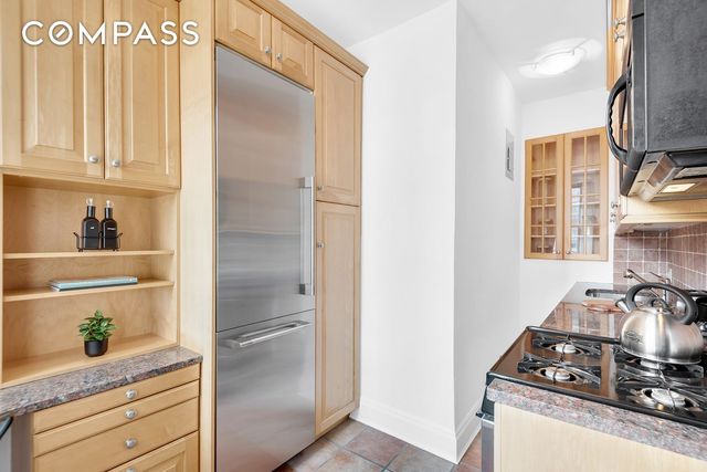 136 E 36th St Apt 11F, New York City, NY 10016