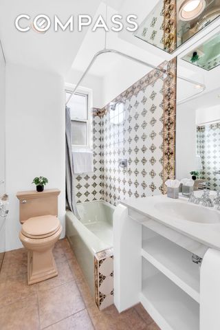 136 E 36th St Apt 11F, New York City, NY 10016