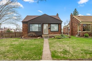 7609 Rosedale Boulevard, Allen Park, MI 48101