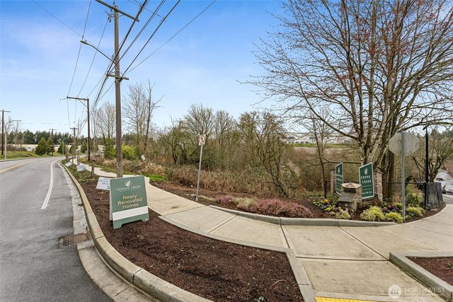 98 5th Avenue, Milton, WA 98354