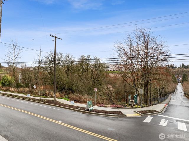 98 5th Avenue, Milton, WA 98354