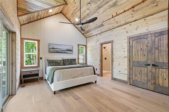 148 Virginia Drive, Blue Ridge, GA 30513