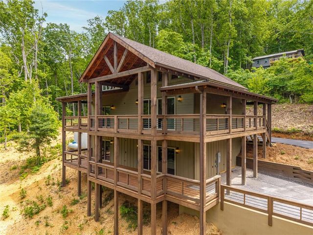 148 Virginia Drive, Blue Ridge, GA 30513