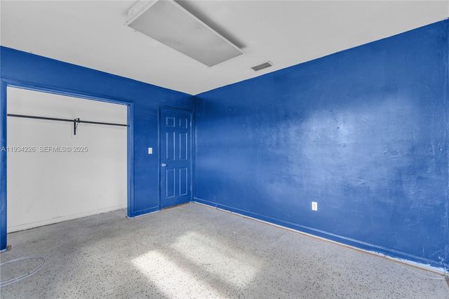 1361 NW 111th St, Miami, FL 33167