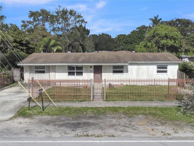 1361 NW 111th St, Miami, FL 33167