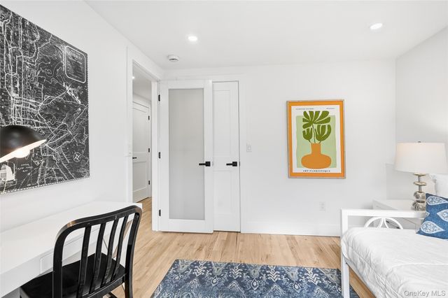 2222 Boston Post Road, Larchmont, NY 10538